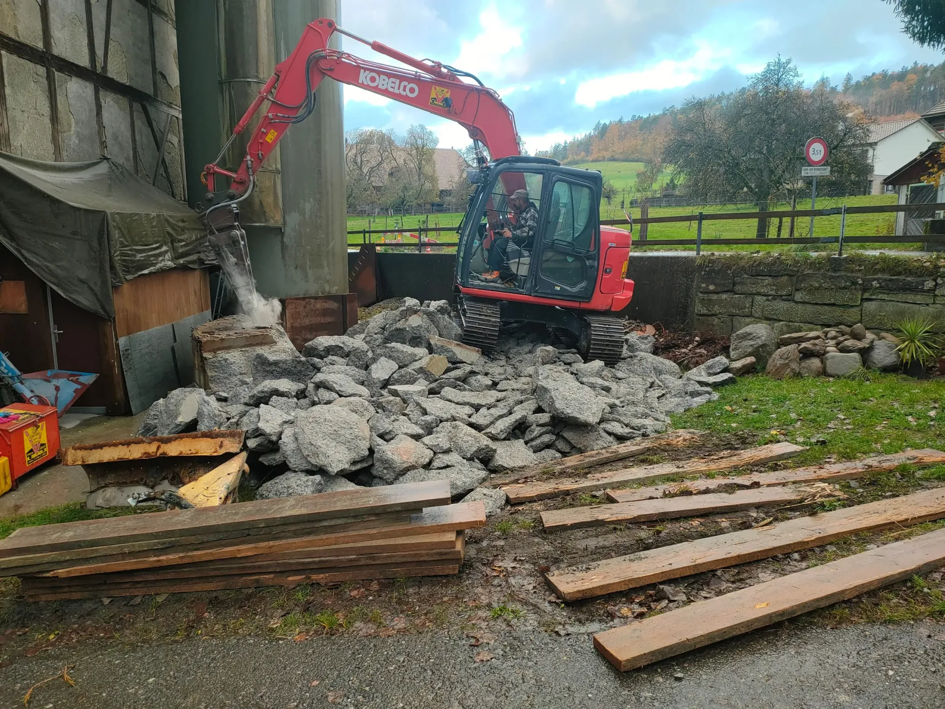 Vontobel Abbruch + Aushub AG
