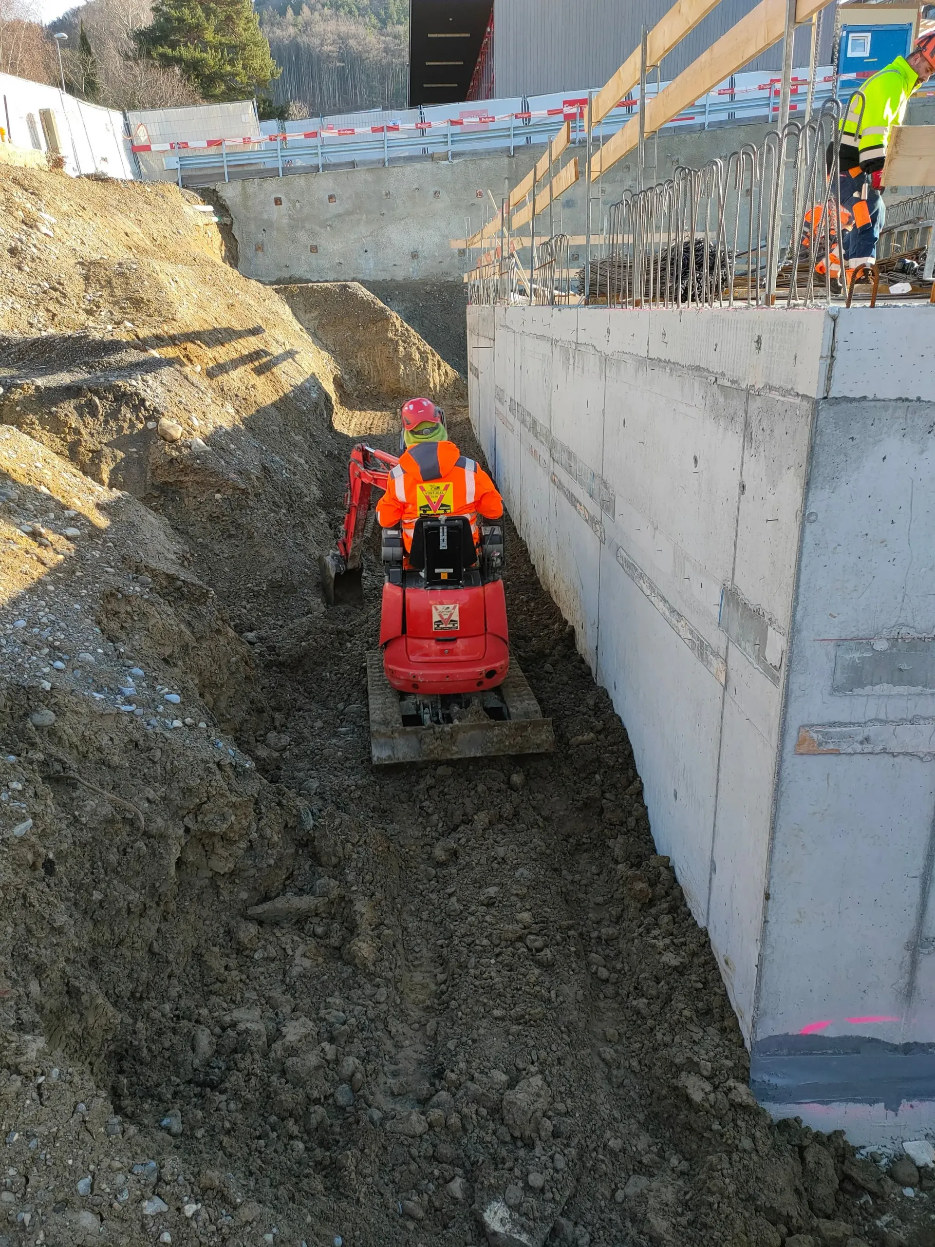 Vontobel Abbruch + Aushub AG
