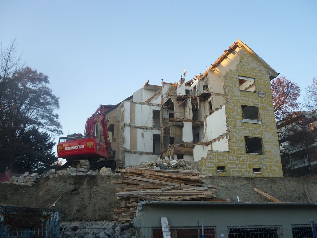 Vontobel Abbruch + Aushub AG
