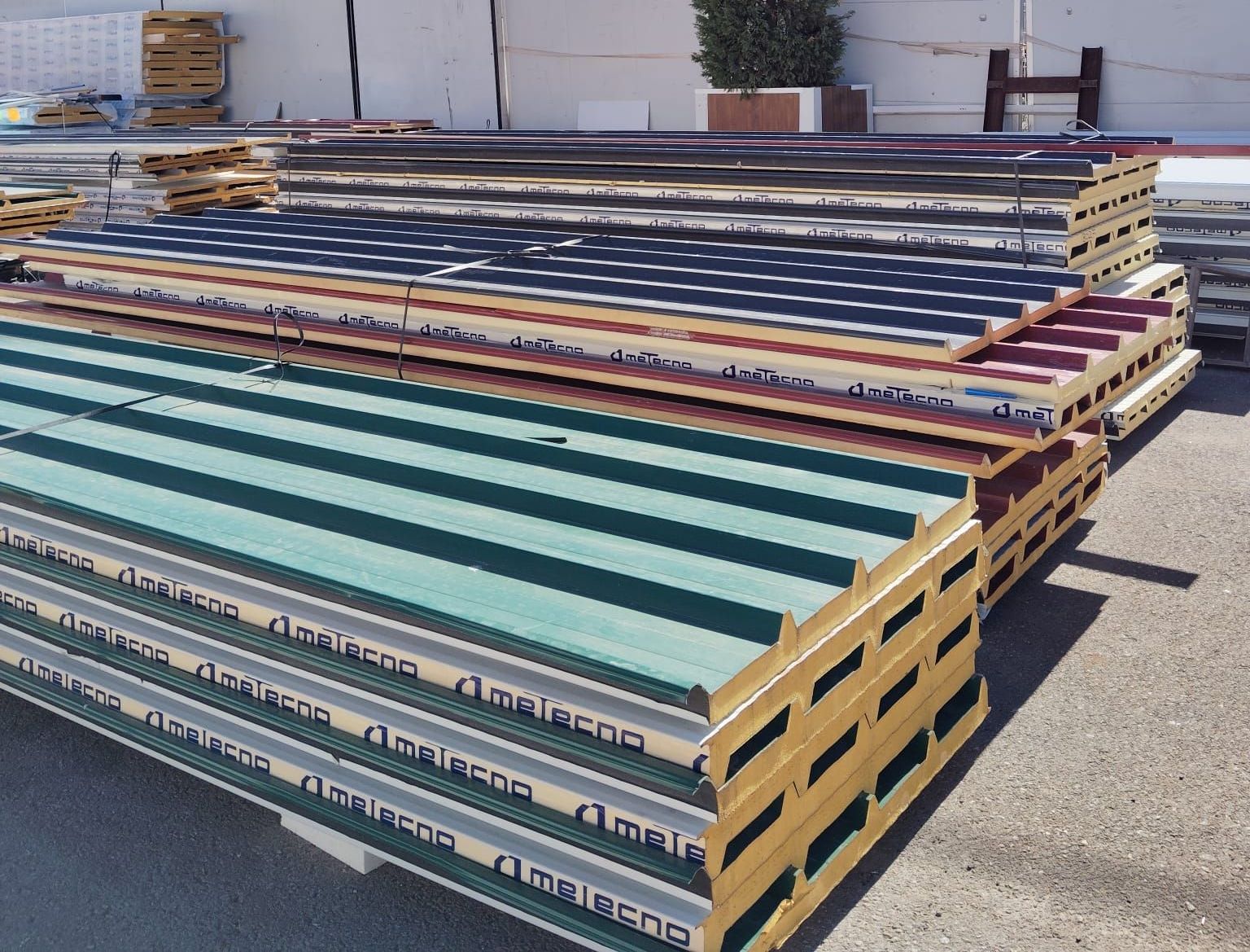 Panel sandwich cubierta