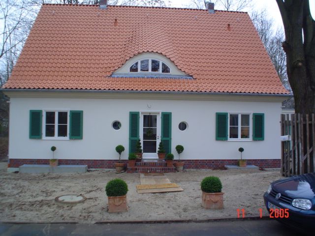fensterläden landhaus dunkelgrün