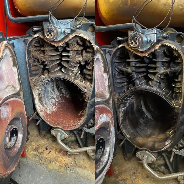 Comparaison : Système de chauffage, révélant des ailettes internes et des composants rouillés.