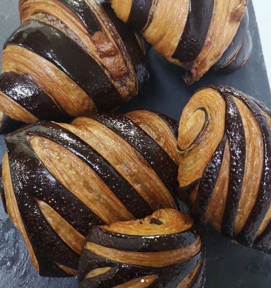 Sésame noir - boulangerie pâtisserie - pâtisserie