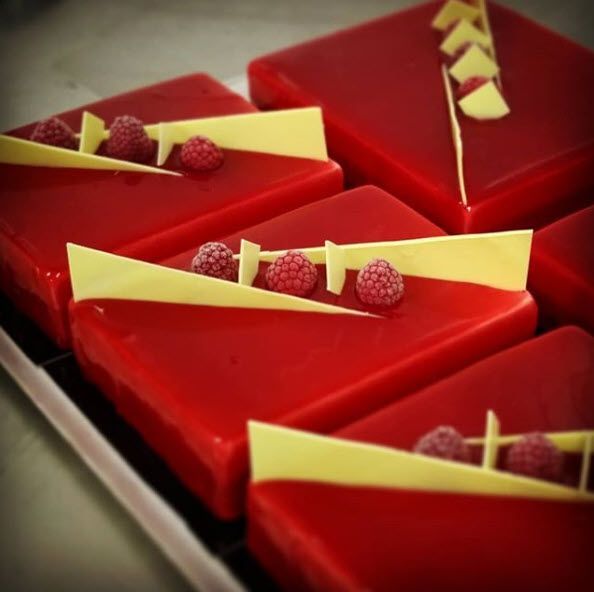 Sésame noir - boulangerie pâtisserie tea room - framboise