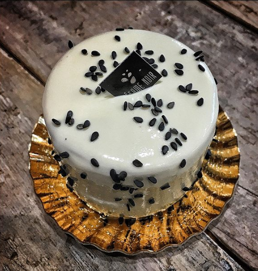 Sésame noir - boulangerie pâtisserie tea room - mousse sésame noir