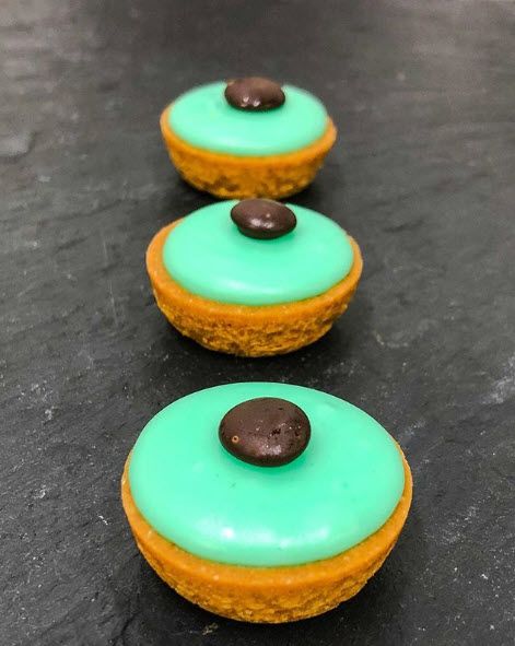 Sésame noir - boulangerie pâtisserie tea room - entremets sucrés