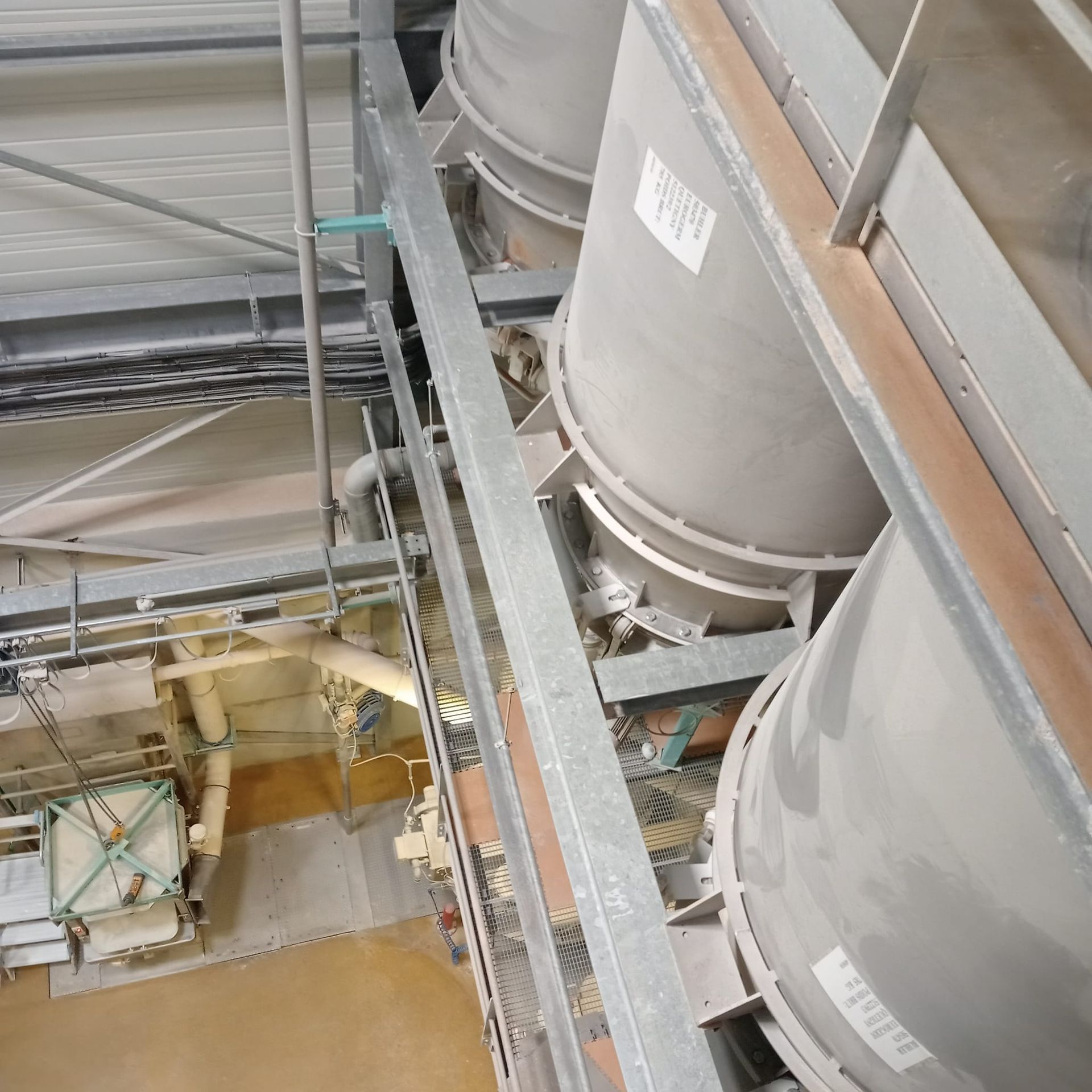 Salle intérieure des machines 004