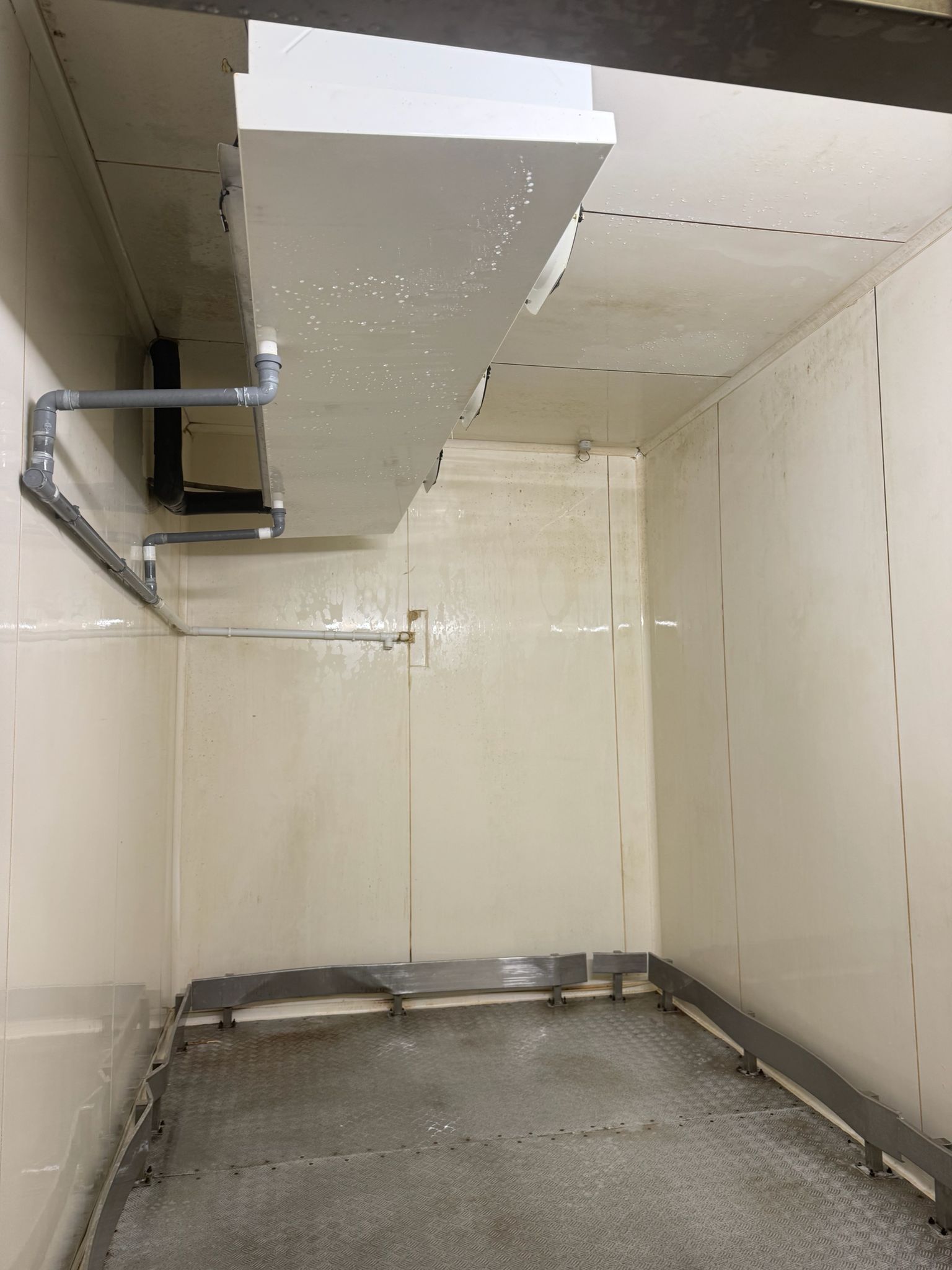 nettoyage de chambre froide après par EGN