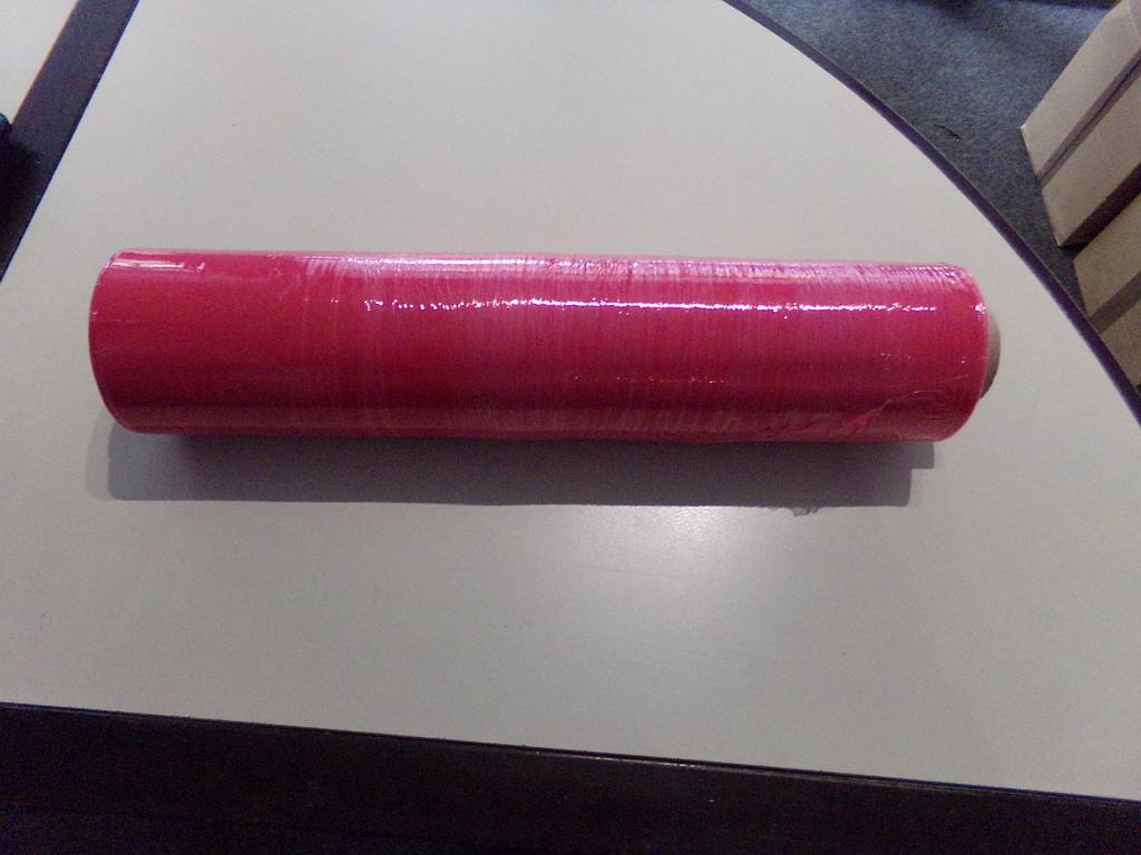 Film étirable manuel rouge teinté