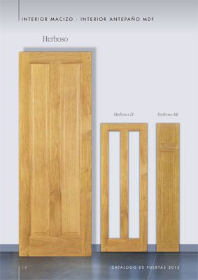 Una puerta de madera con la palabra herboso en ella