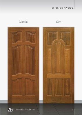 Se muestran dos puertas de madera una al lado de la otra sobre un fondo blanco.