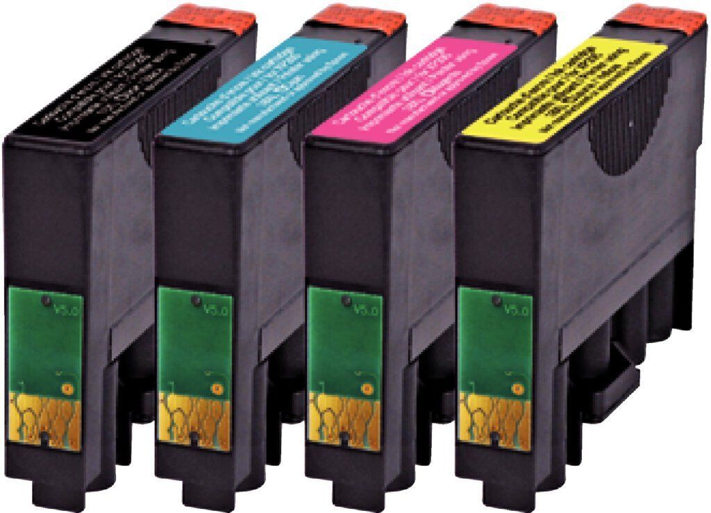 Vier Tintenpatronen: Schwarz, Cyan, Magenta und Gelb.