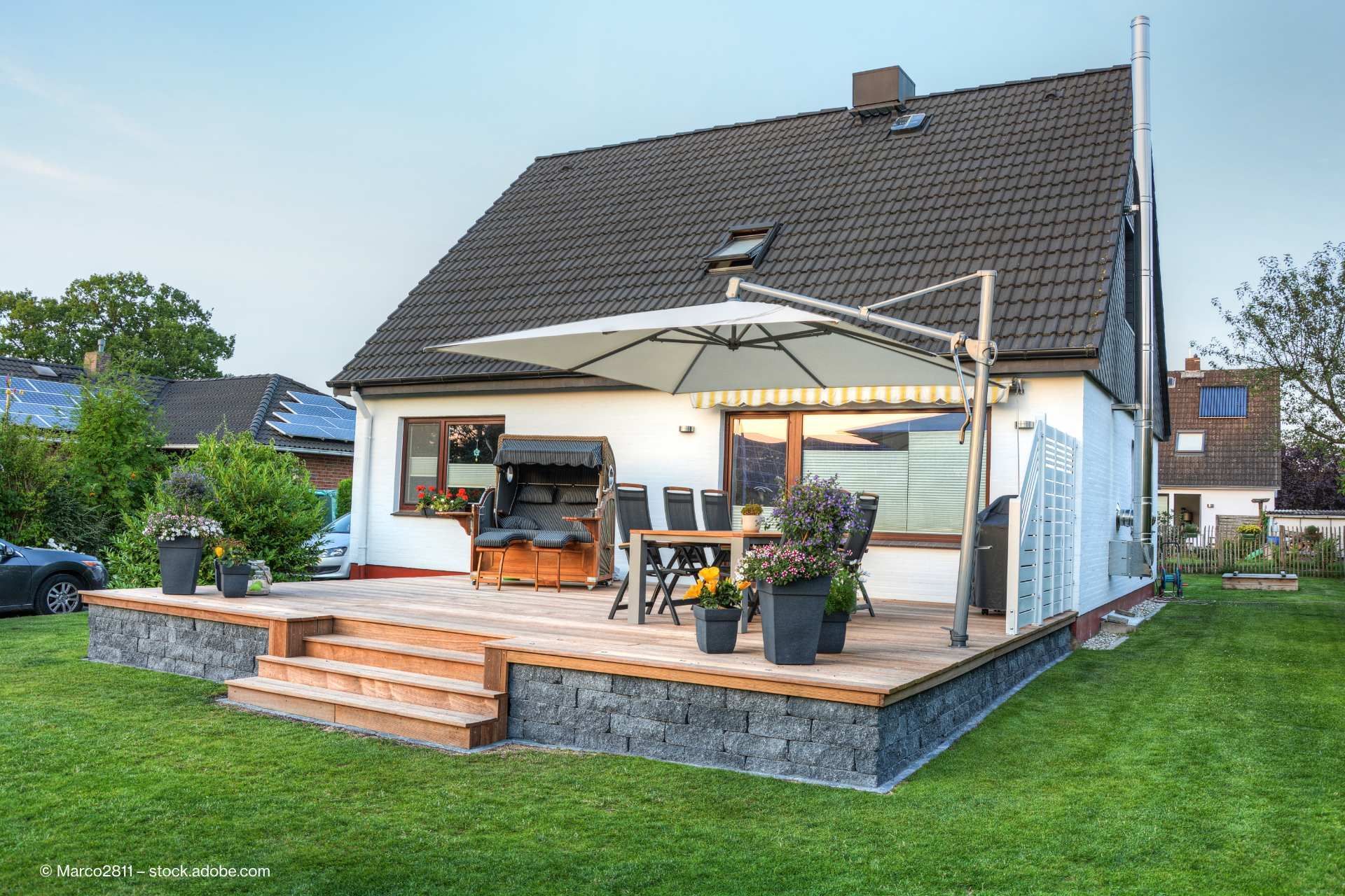 Terrasse mit Holzboden