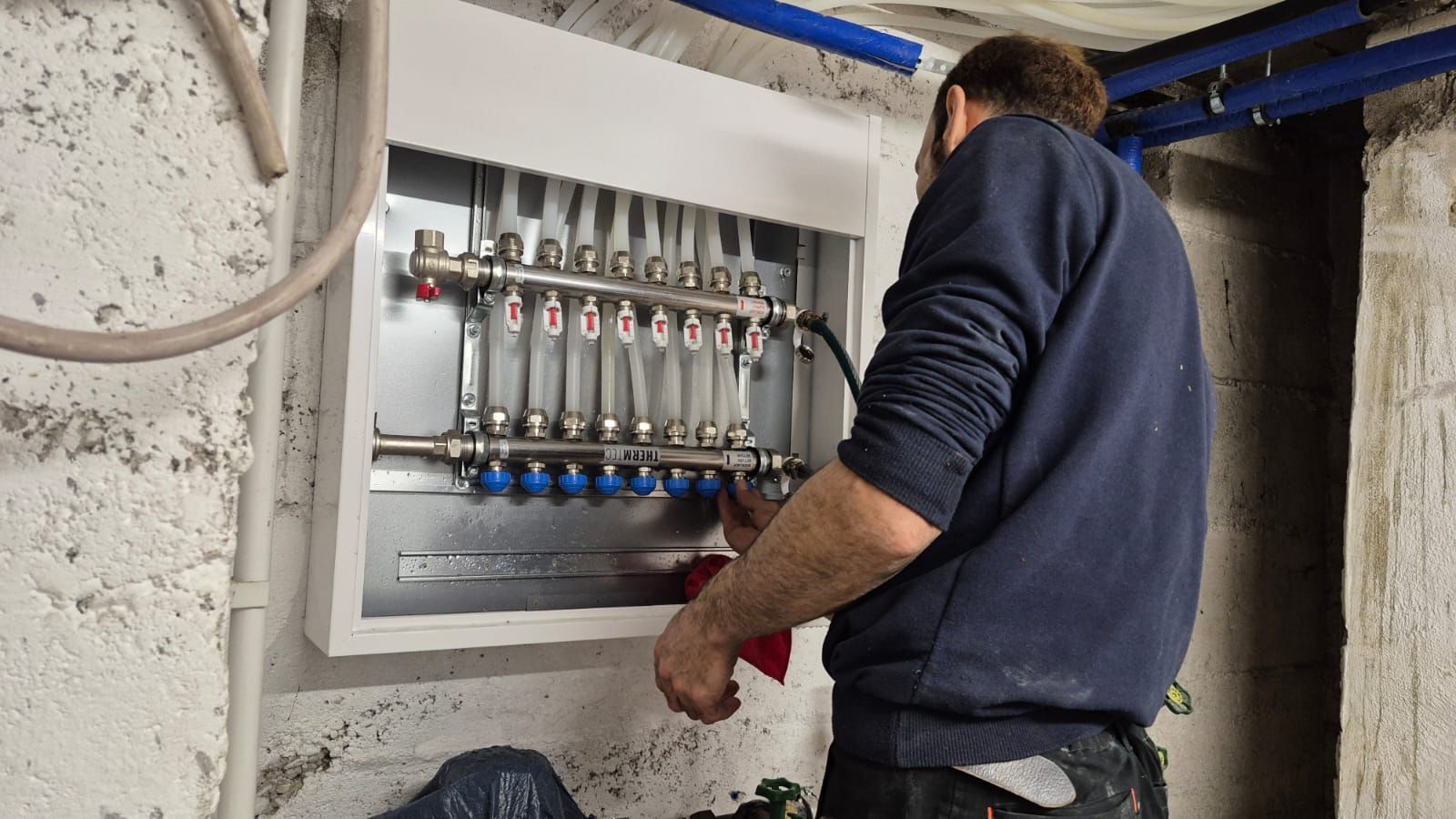 Bismalla Fußbodenheizung Aiman Abdelaziz