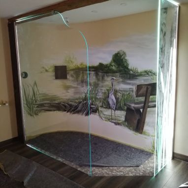 Walk-In-Dusche mit beleuchtetem Sandstrahlmotiv