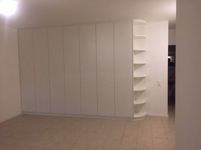 armadio in legno su misura