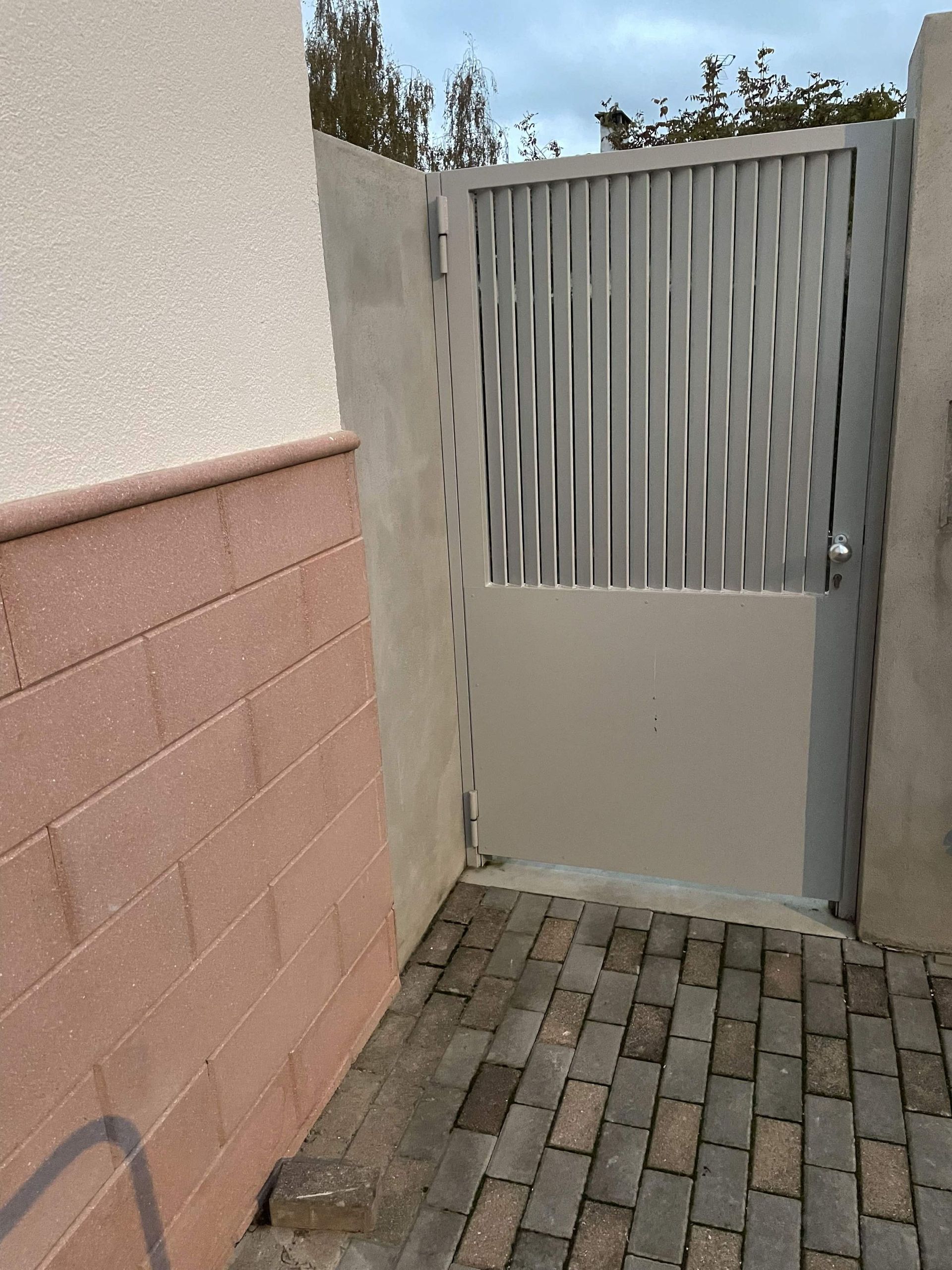 AA A & Artisans Genevois