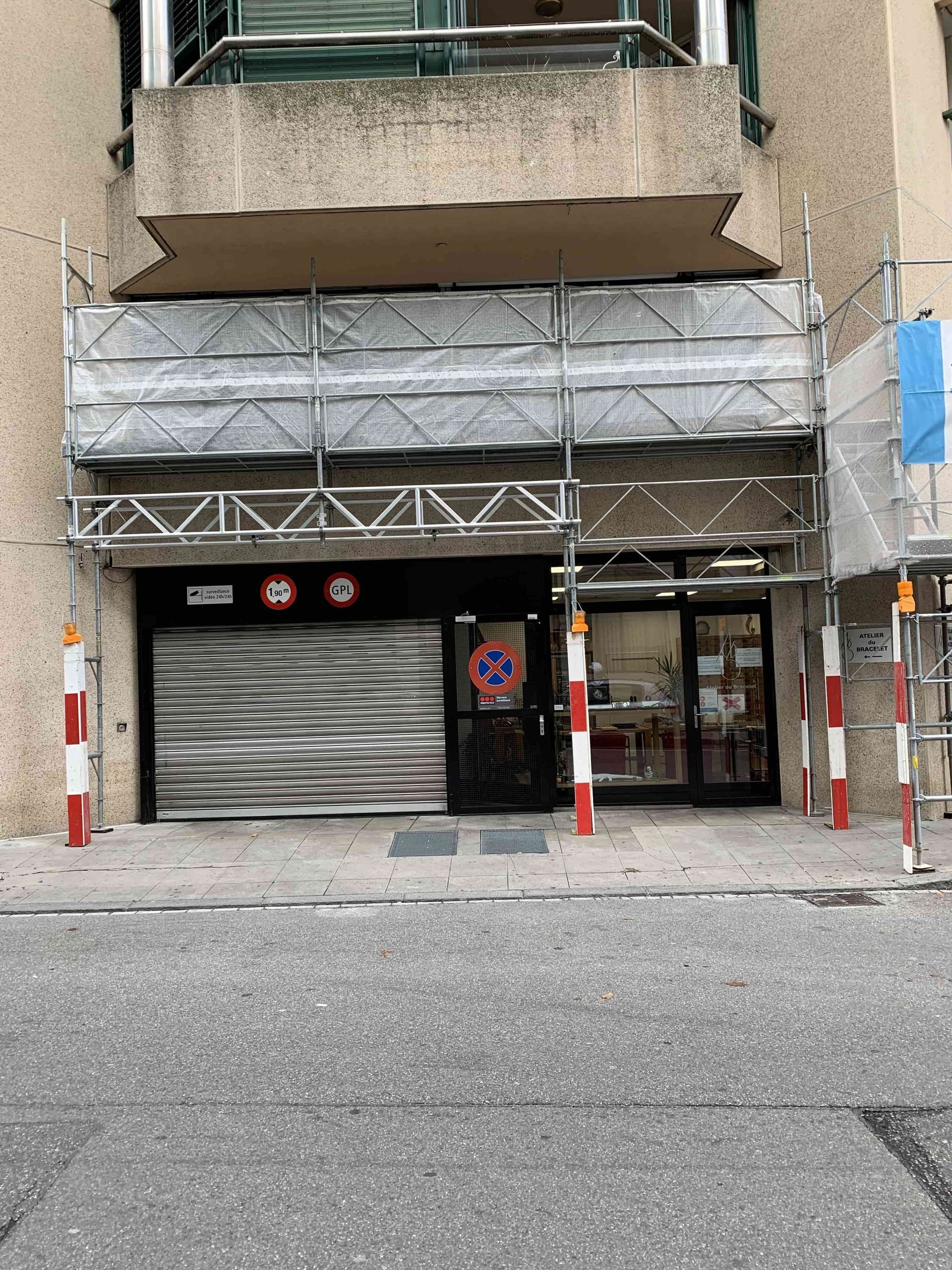 AA A & Artisans Genevois