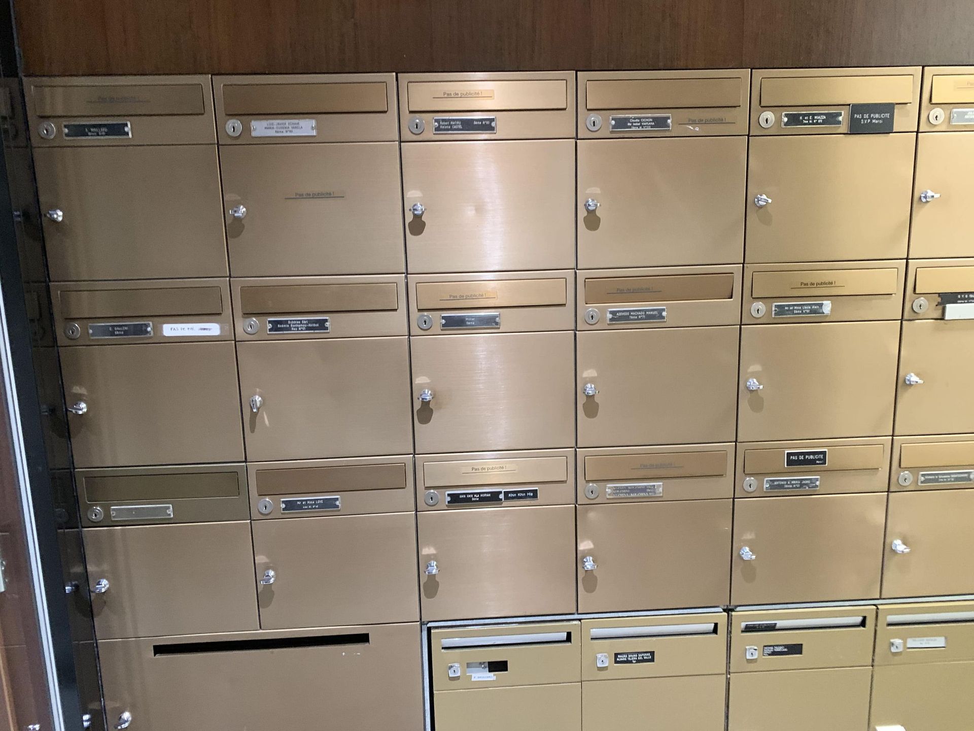 AA A & Artisans Genevois