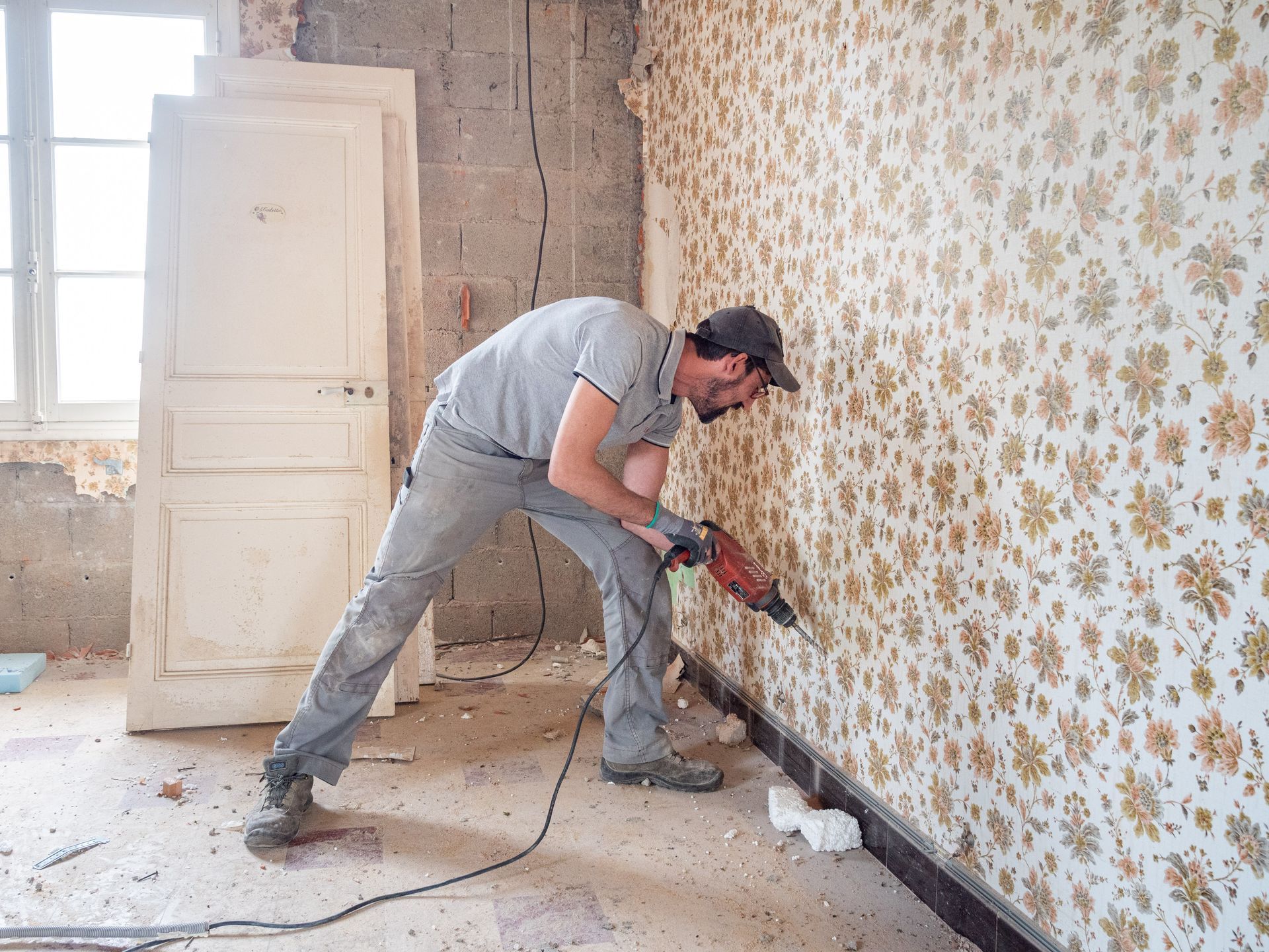 Intervention sur les murs d'une maison