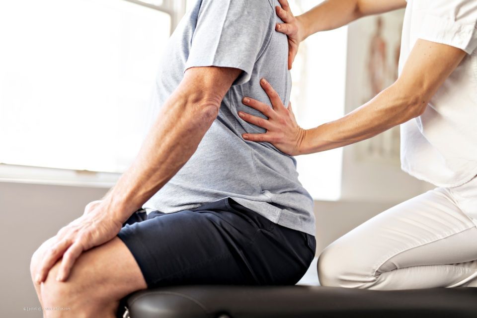 Manuelle Therapie am Rücken