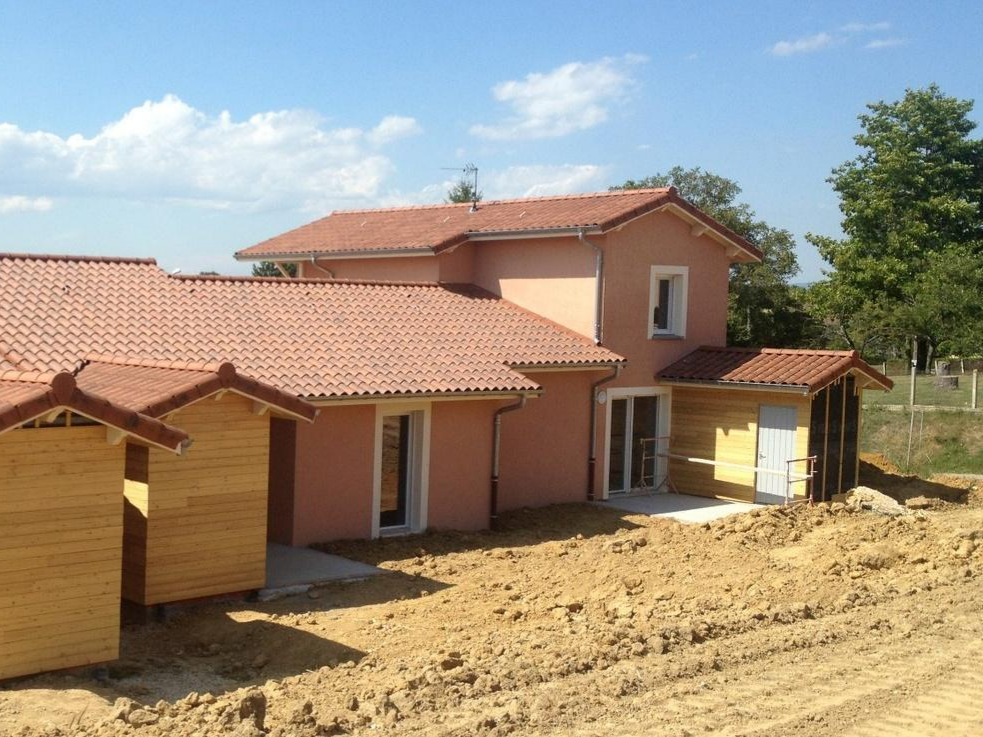 Façades de maisons rénovées.