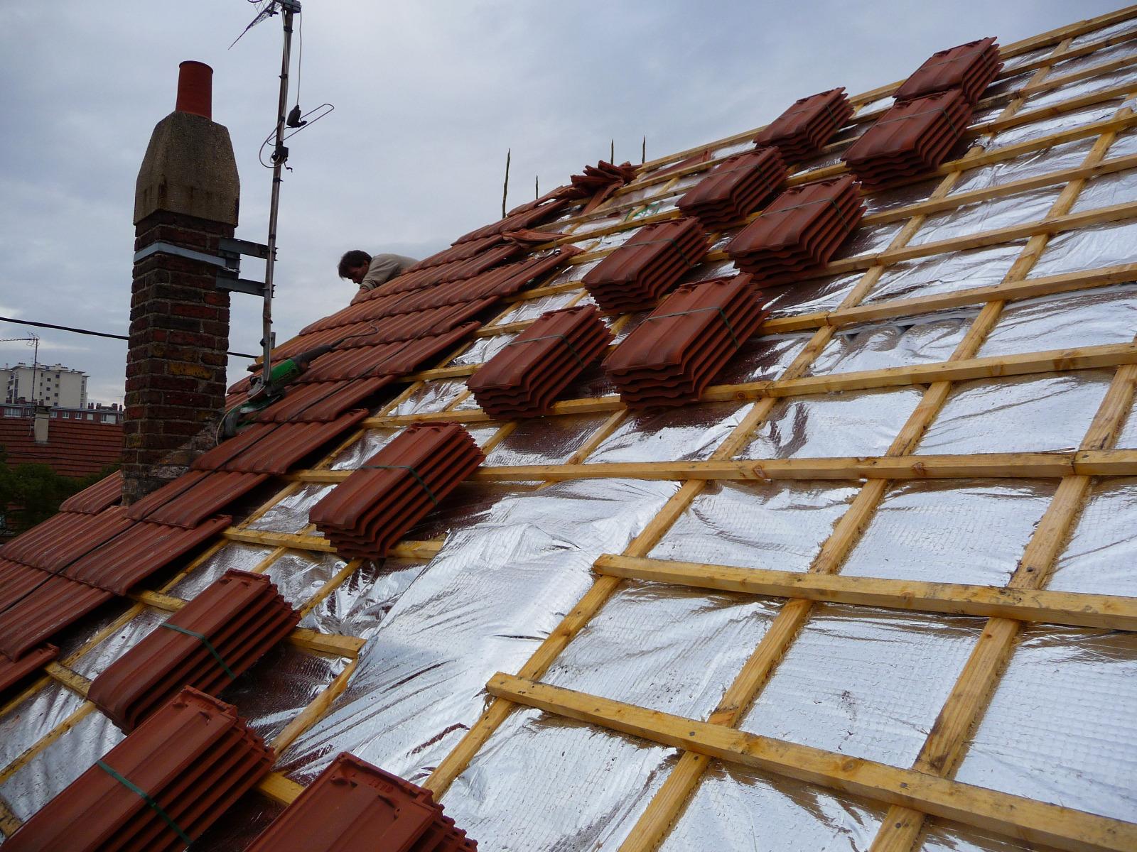 Pose d'isolant mince sur toit