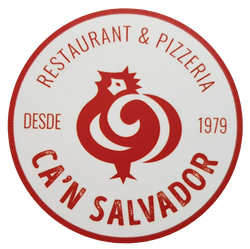 Un logotipo rojo y blanco para el restaurante y pizzería Can Salvador.