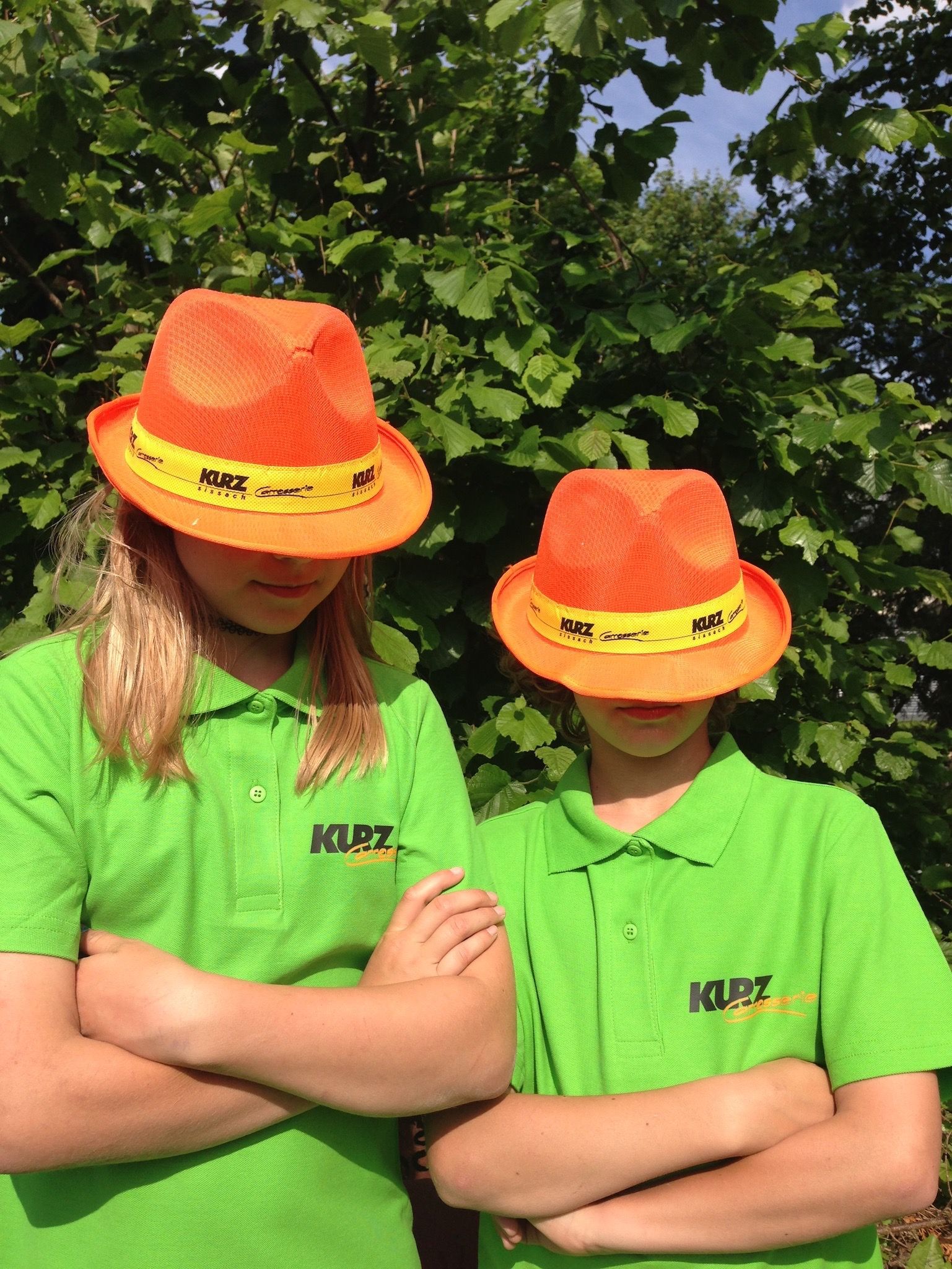 Hut und Shirt - Kurz Franz AG