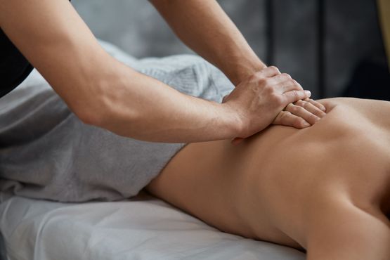 Massagen klassische Massage Hot Stone Schröpfen