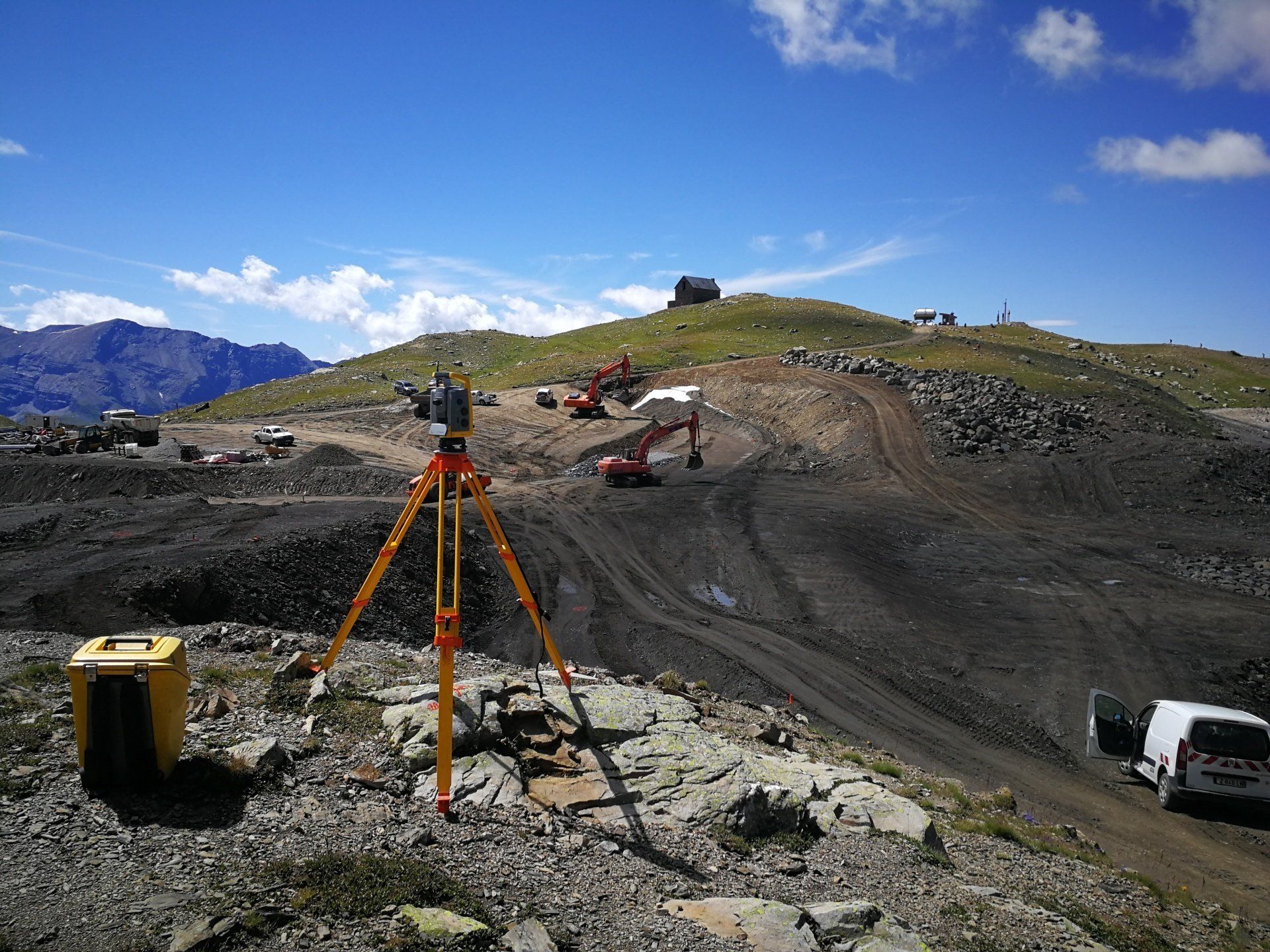 Station Dorcieres merlette - chantier de la réserve de lac des estaris