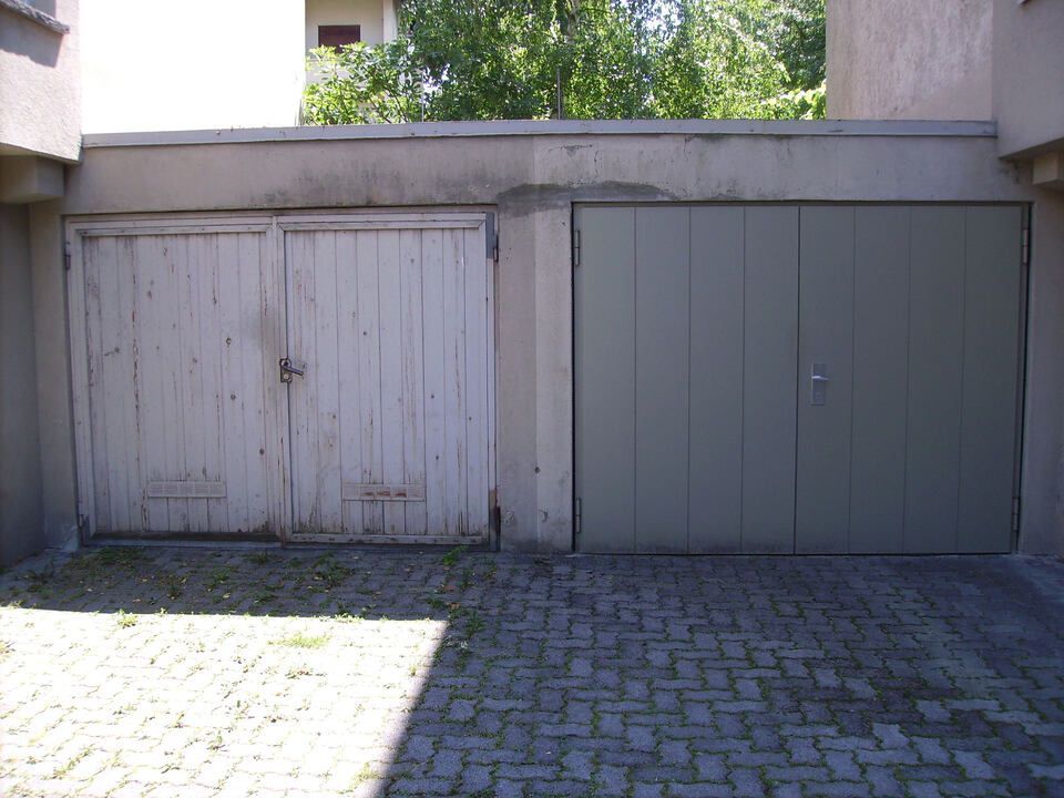 Garagentor von der Kiry Metallbau AG