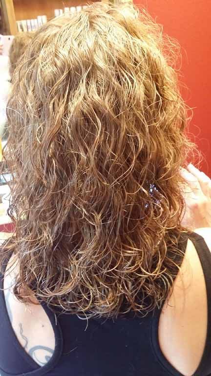 Bio-Dauerwelle - Coiffeur im Rütihof - Zürich Höngg
