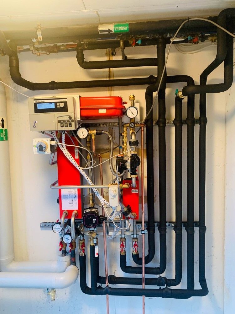 LVI-palvelu Uno Oy -logo