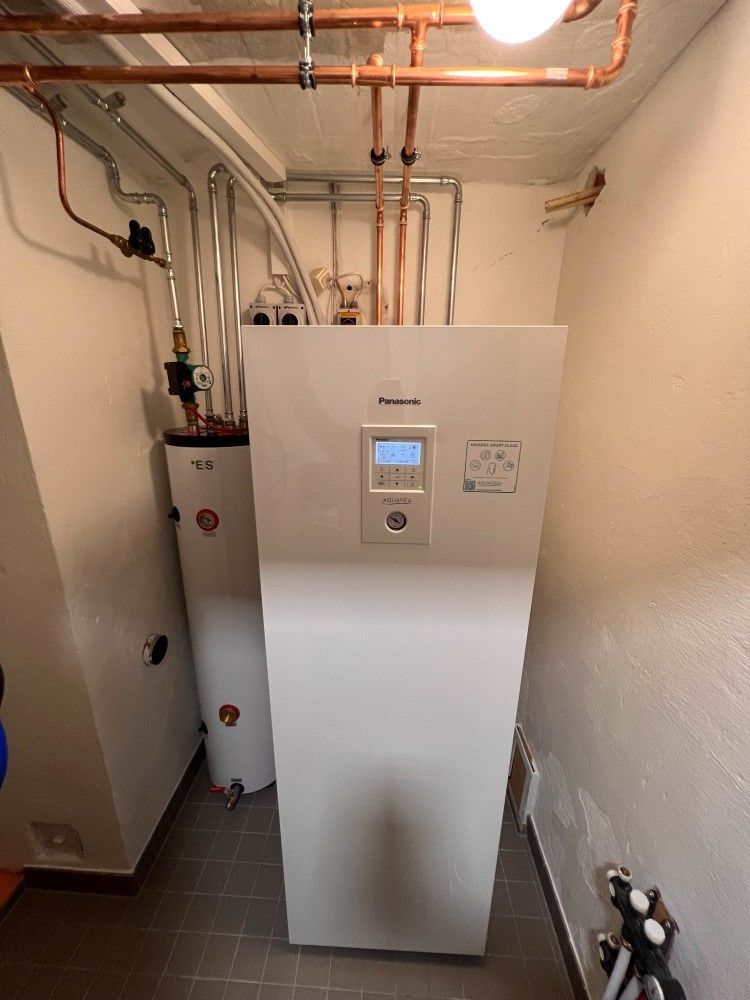 LVI-palvelu Uno Oy -logo