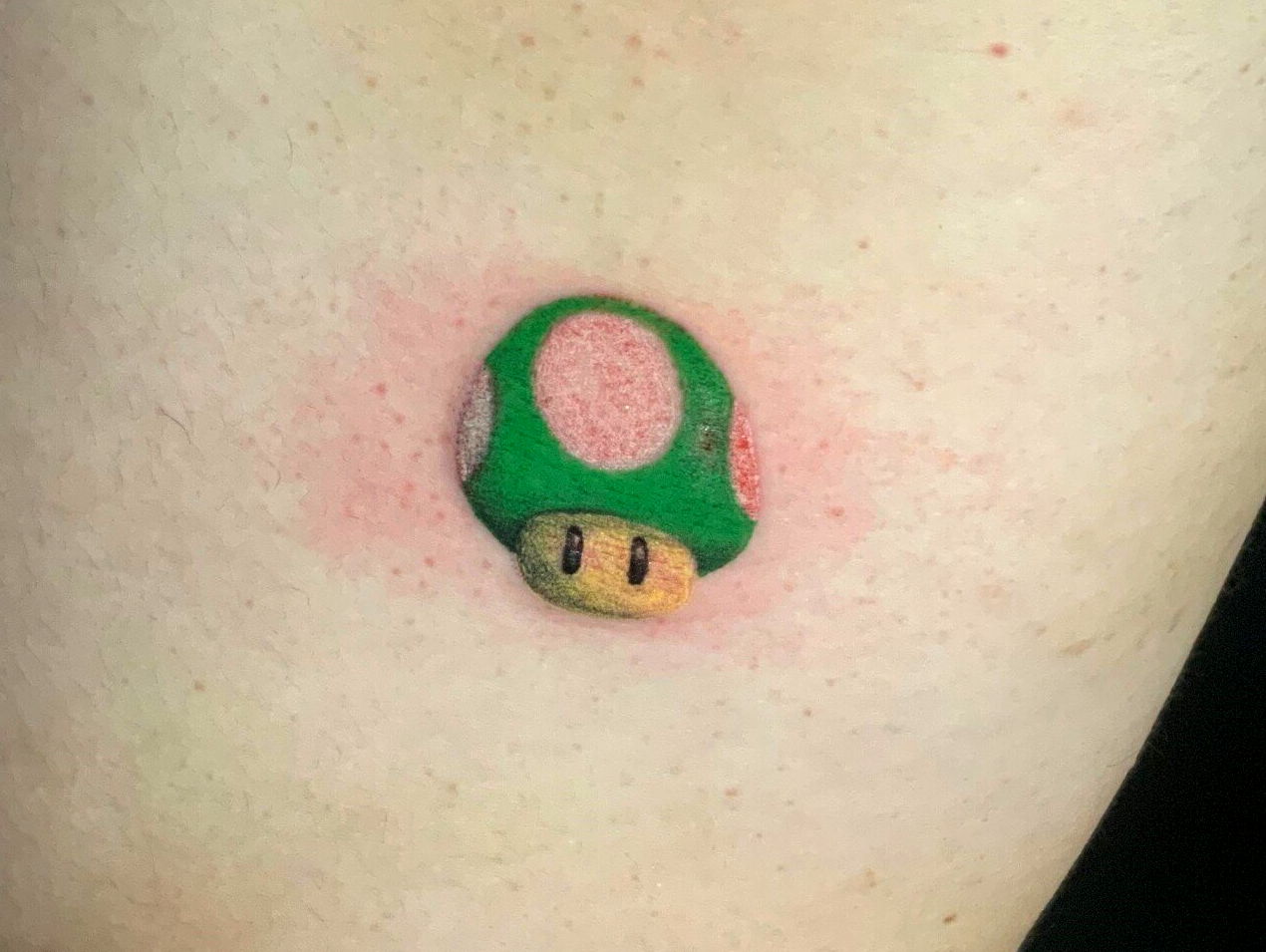 Tatouage champignon du jeu Mario