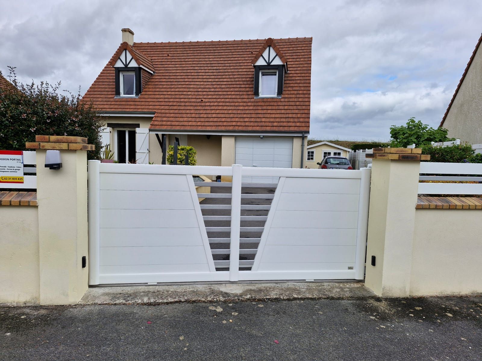 Portail et porte de garage