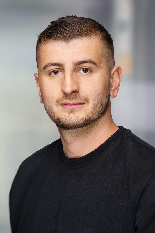 Portrait AE Handel Mitarbeiter