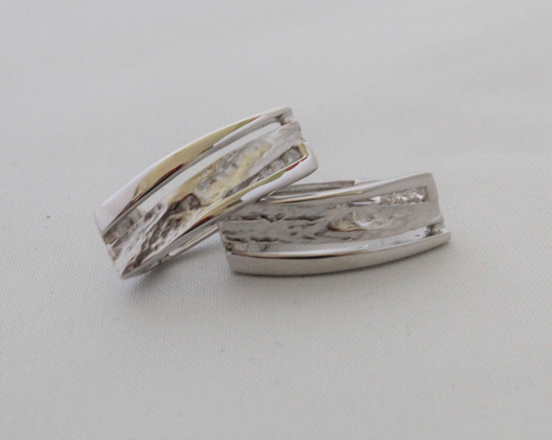 Silberne schlichte Creolen