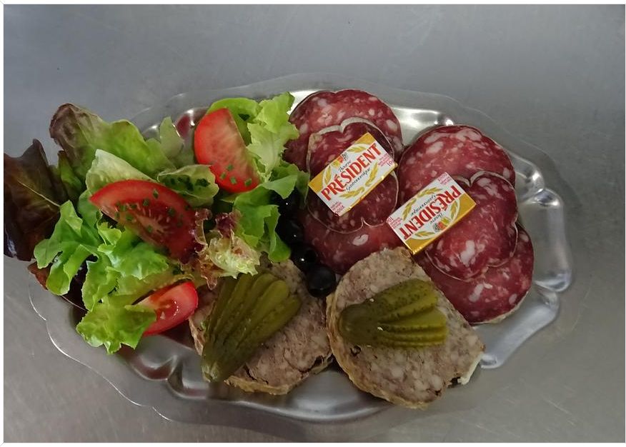 Assiette de charcuterie