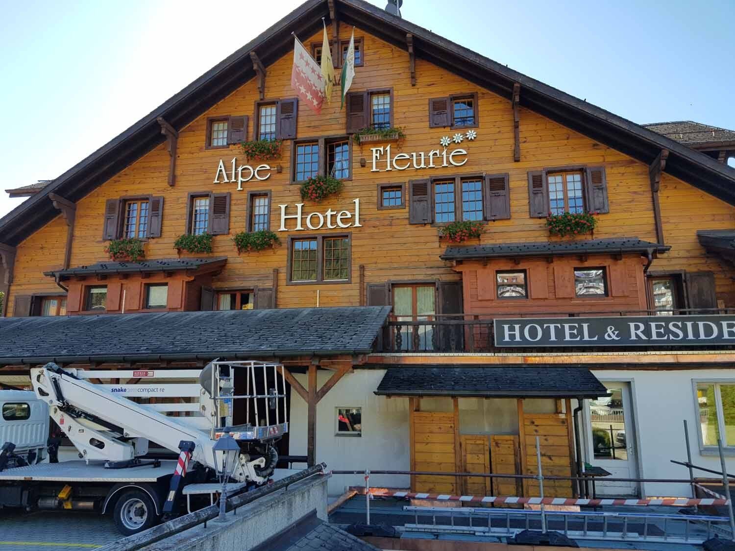 Enseigne lumineuse - Artec Néon Sàrl