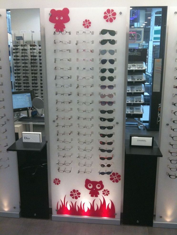 Exposition de lunettes Dior