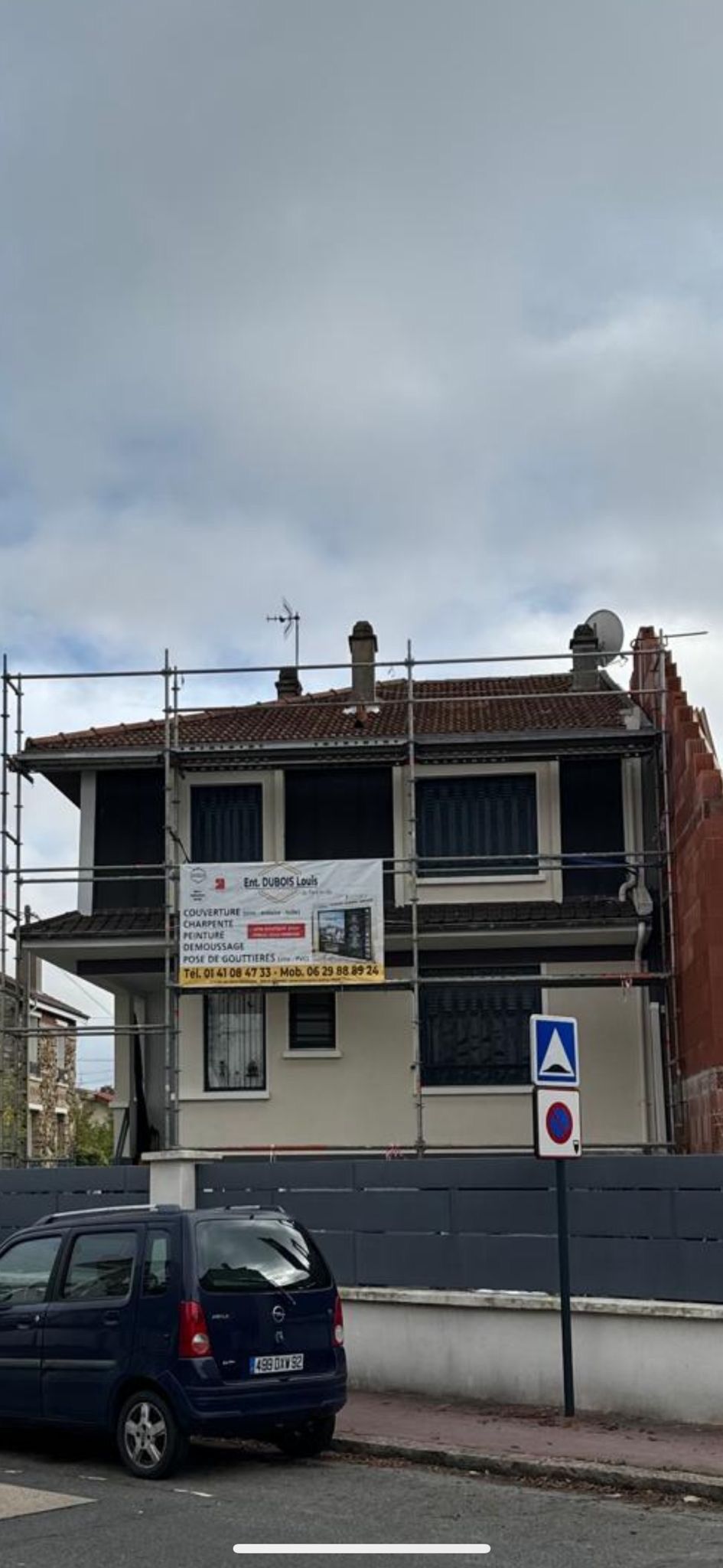 Rénovation par de la tuile ardoisée