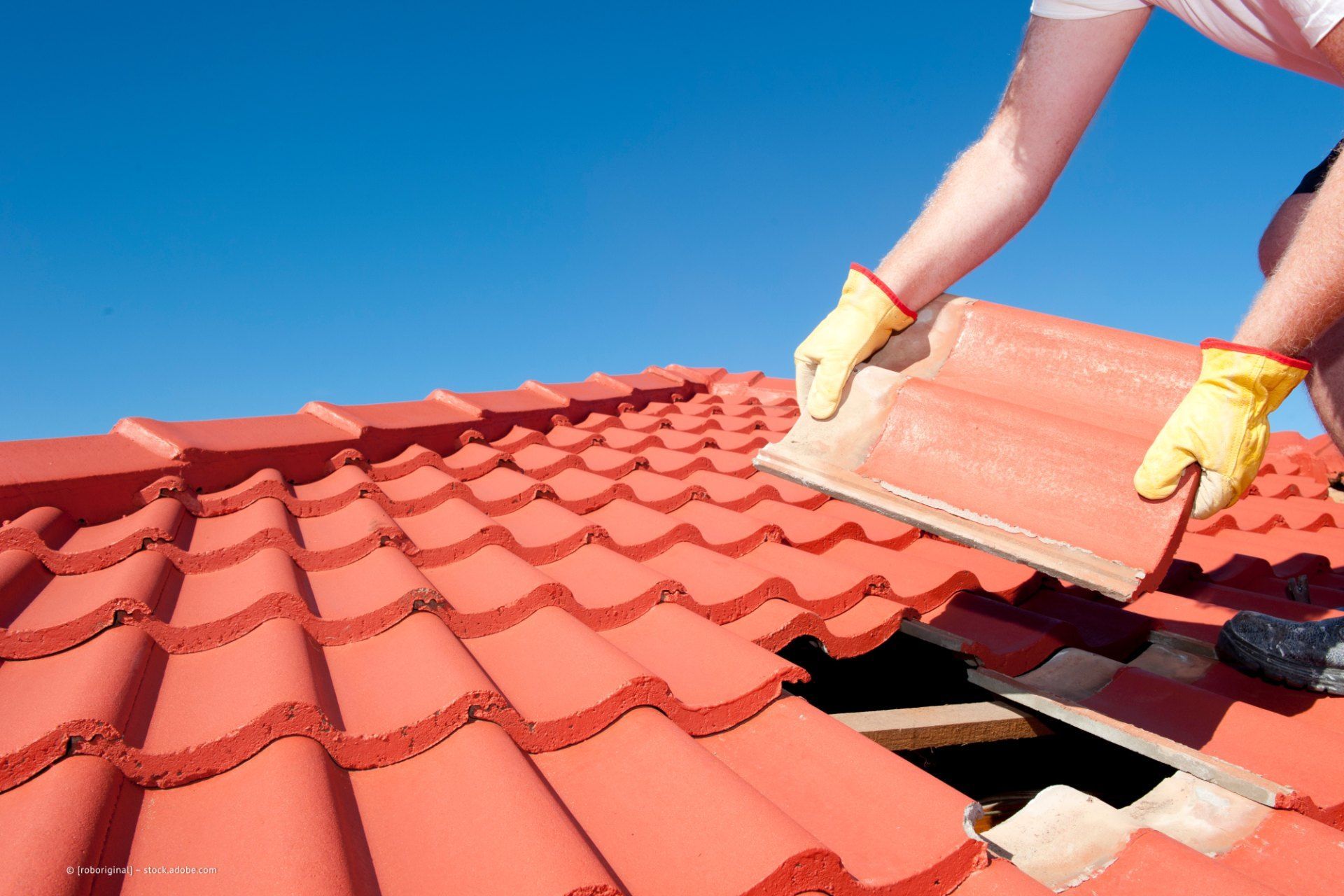 neues Dach mit Ziegeln