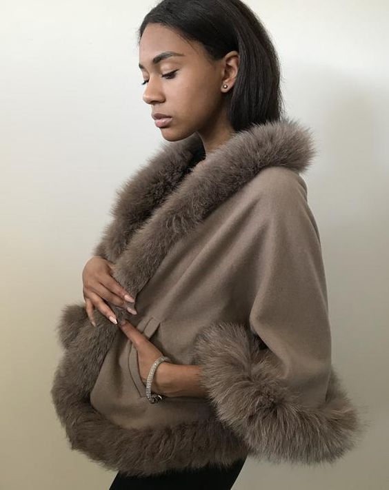 Canton : fourrures, cuirs et moutons-retournés - Lausanne