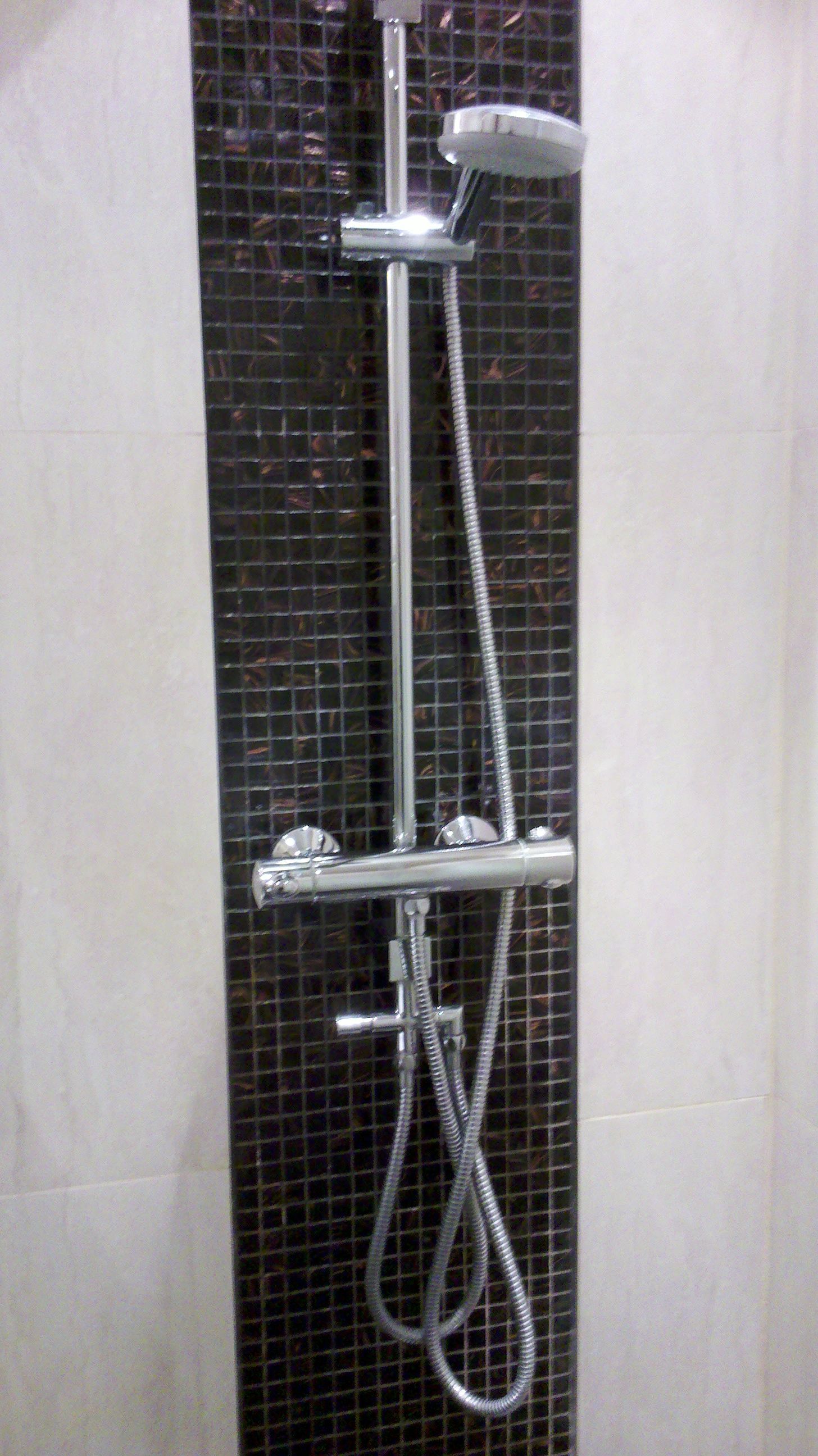 Douche à l'italienne.