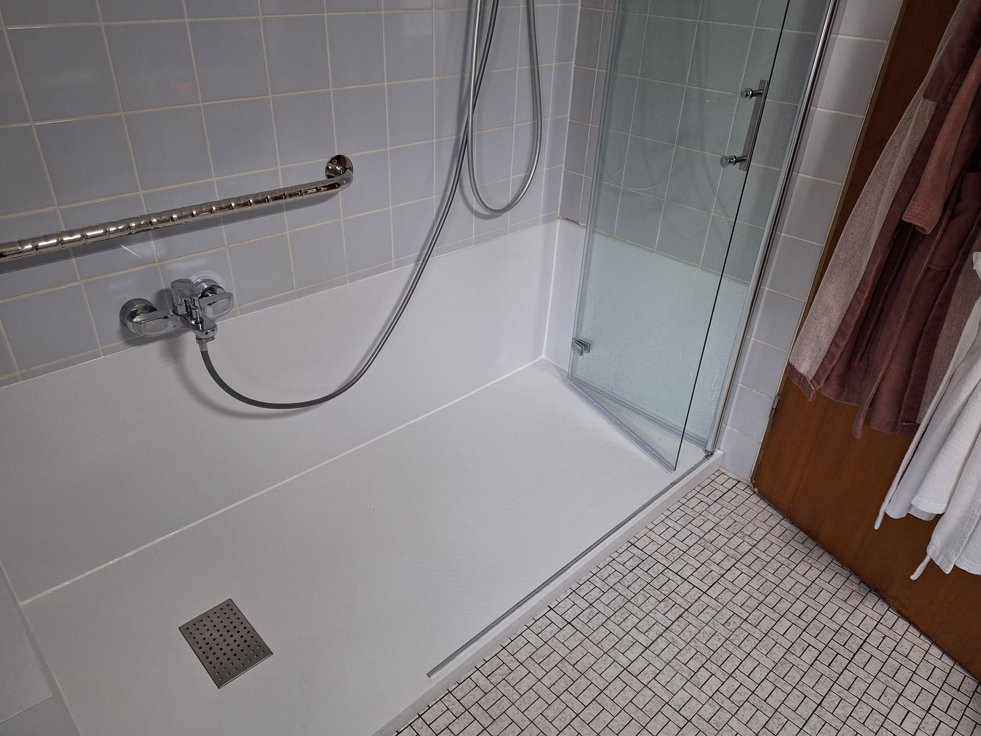 Badewanne zur Dusche umbauen