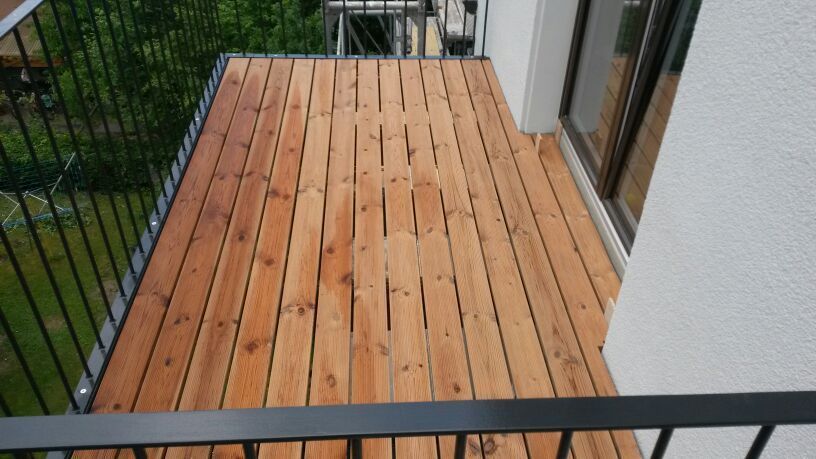 Balkon Zürcher Schaffhausen - Nägeli Holzbau AG
