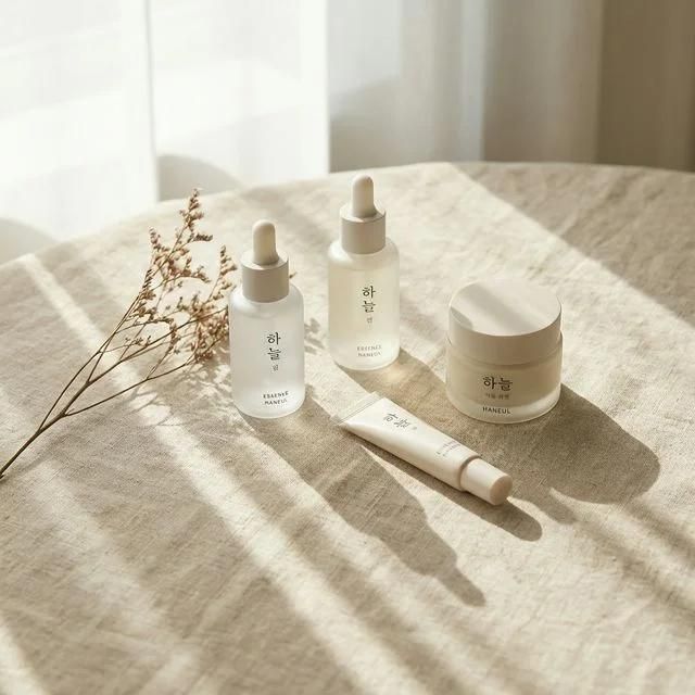 Productos de skincare coreano organizados por pasos