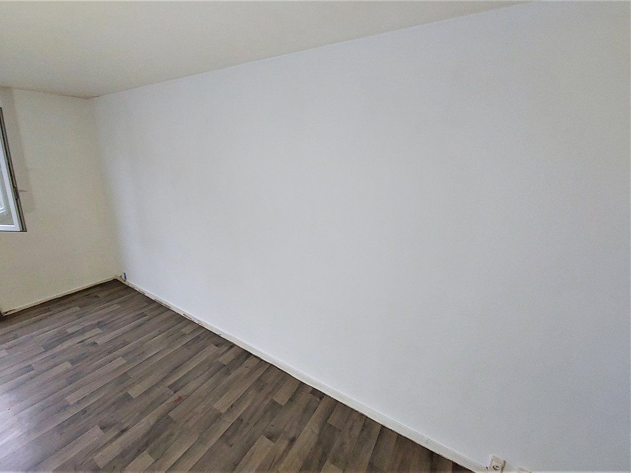 Mur propre et repeint